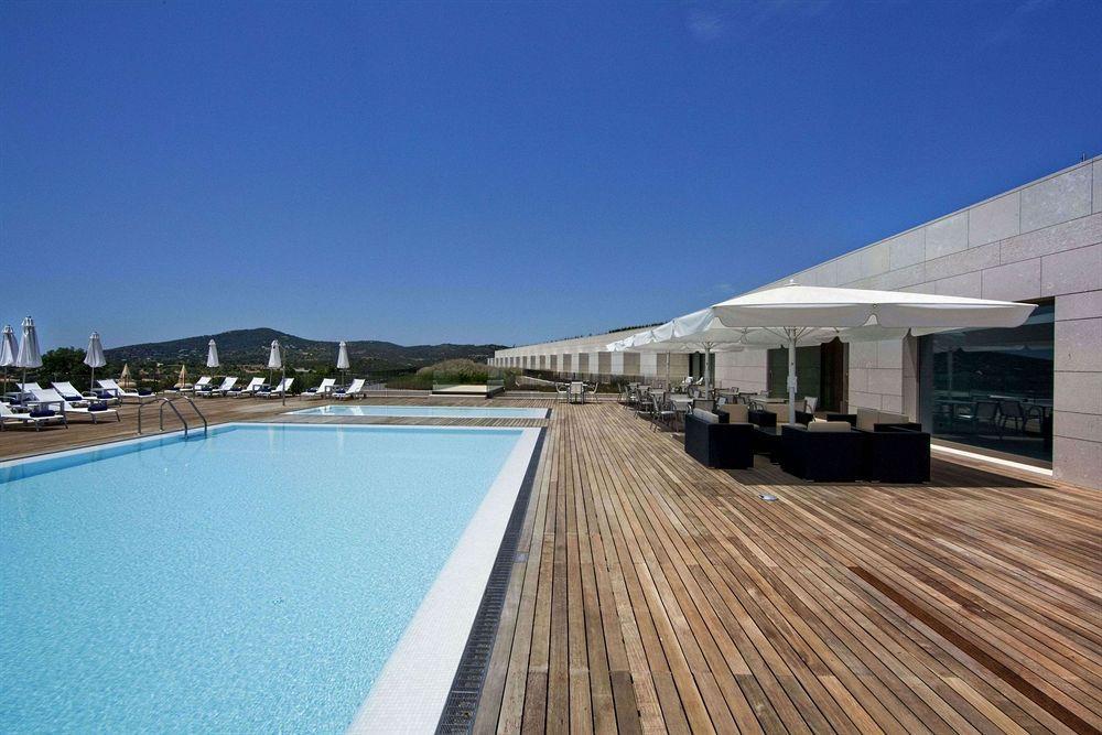 Pousada Palacio De Estoi - Small Luxury Hotels Of The World Luaran gambar The rooftop pool at the hotel